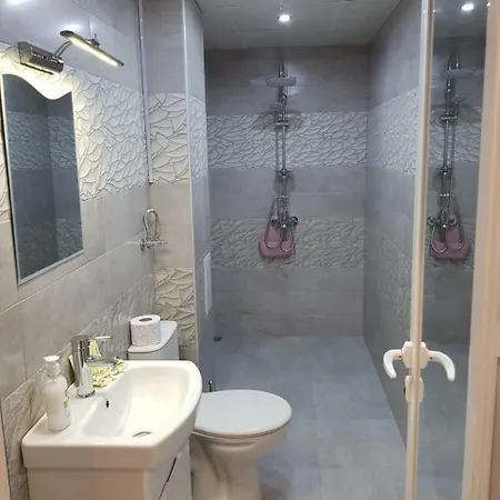 United 2 Διαμέρισμα Σαντάνσκι